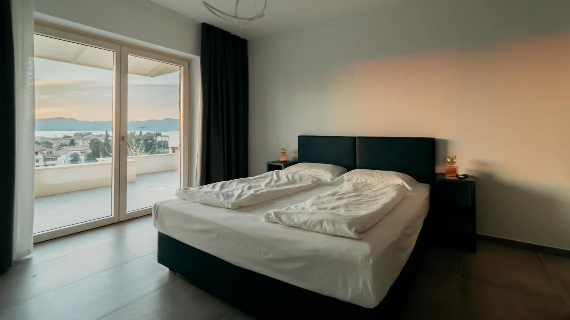 Apartments Monsurei, Lake View Bardolino
