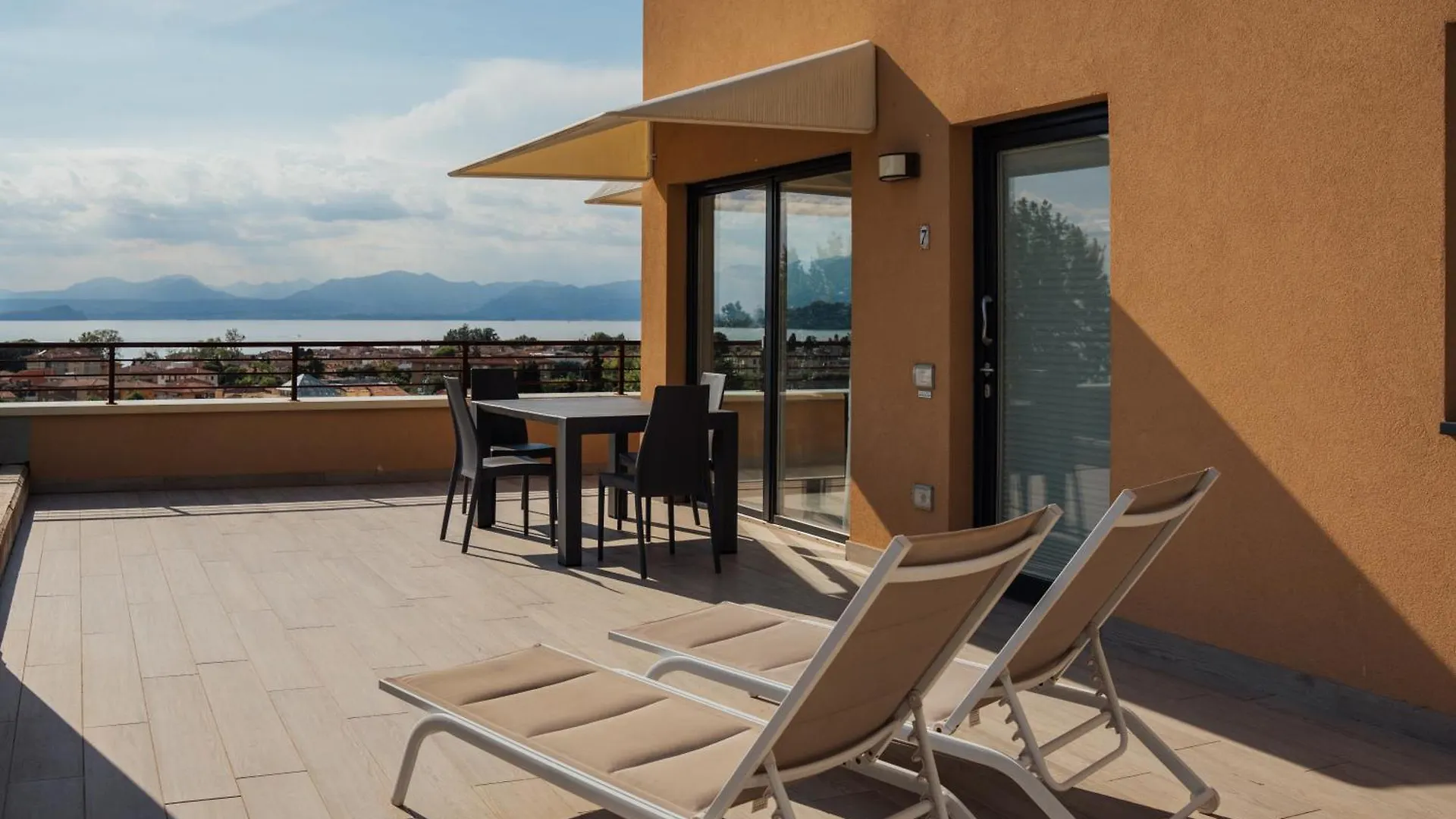 Apartments Monsurei, Lake View Bardolino 0*,
