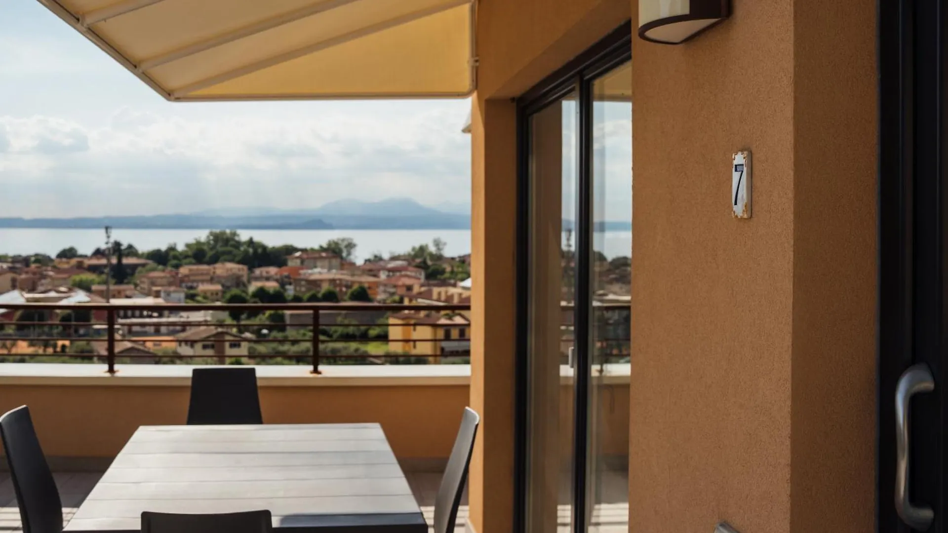 Apartments Monsurei, Lake View Bardolino